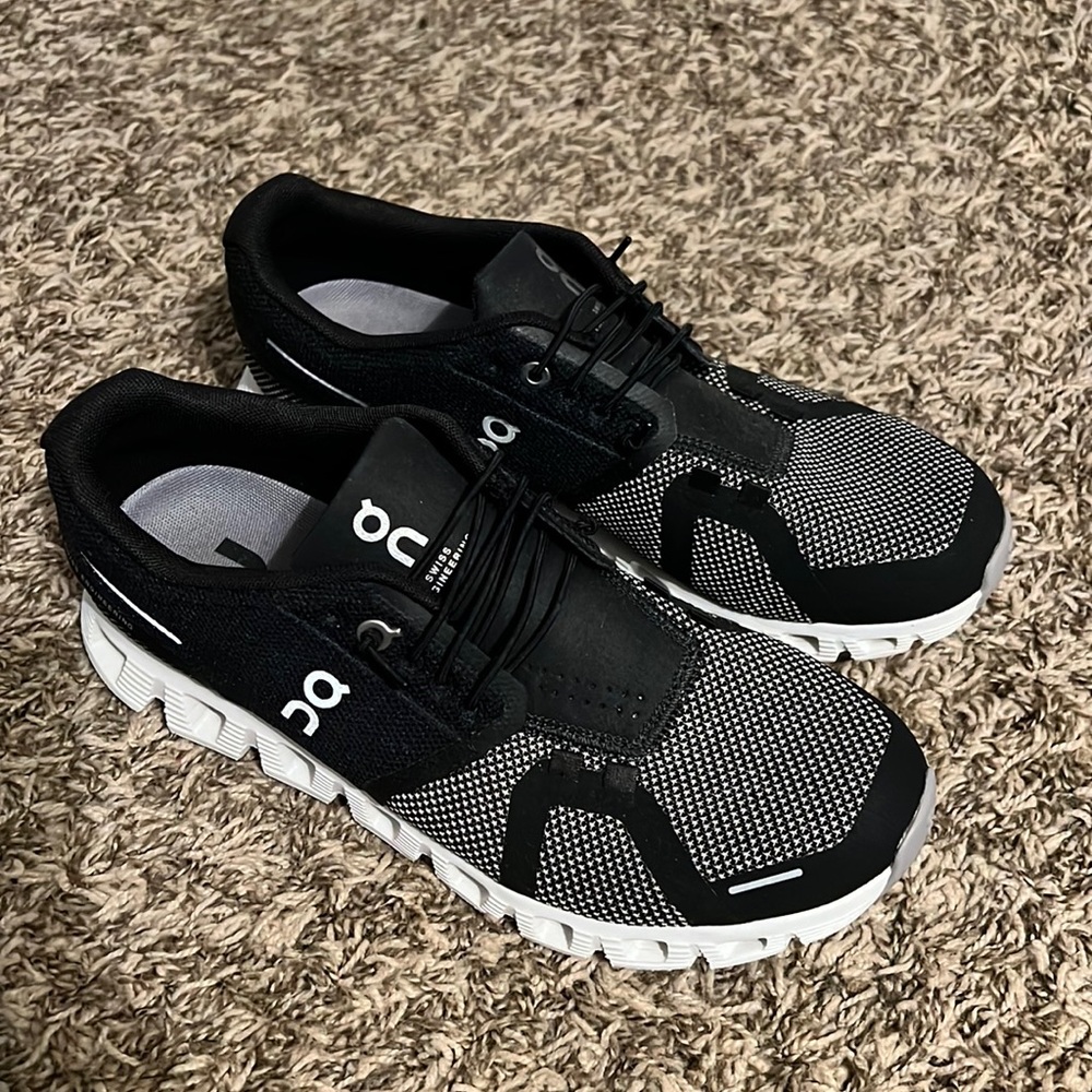 Womens on cloud shoes